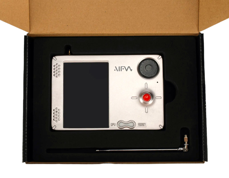 PortaRF – HackRF One + PortaPack H4M SDR