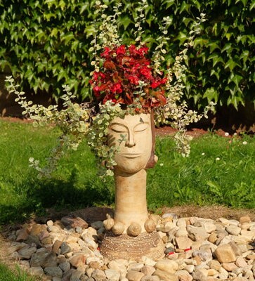 Záhradní socha - květináč