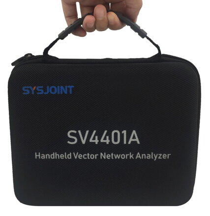 SV4401A 4.4G VNA s kapacitní dotykovou obrazovkou