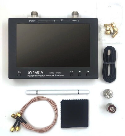 SV4401A 4.4G VNA s kapacitní dotykovou obrazovkou