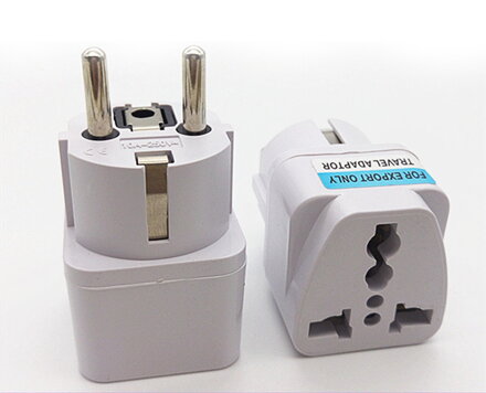 Adaptér redukce 110V - 220V 10A