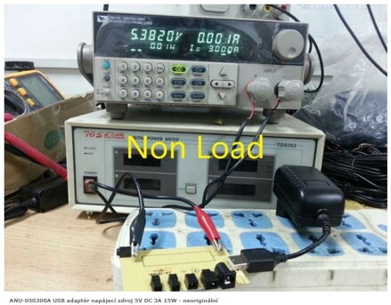 ANU-050300A USB adaptér napájecí zdroj 5V DC 3A 15W - neoriginální