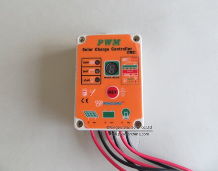 SL-01-10A originálny PWM 10A IP54 Vodotěsný solární regulátor nabíjení 10A 12V 24V pro Li Li-ion lithium LiFePO4 baterie