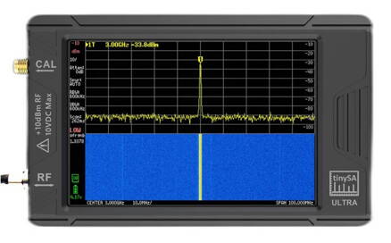 tinySA ULTRA+ ZS-407, profesionální analyzátor a generátor